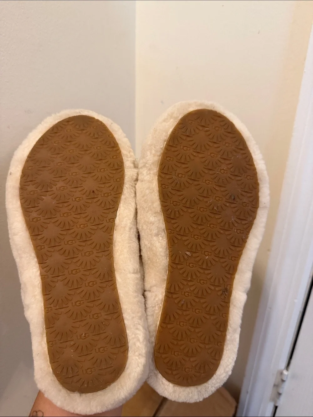 UGG Fluff Yeah Slide Girls